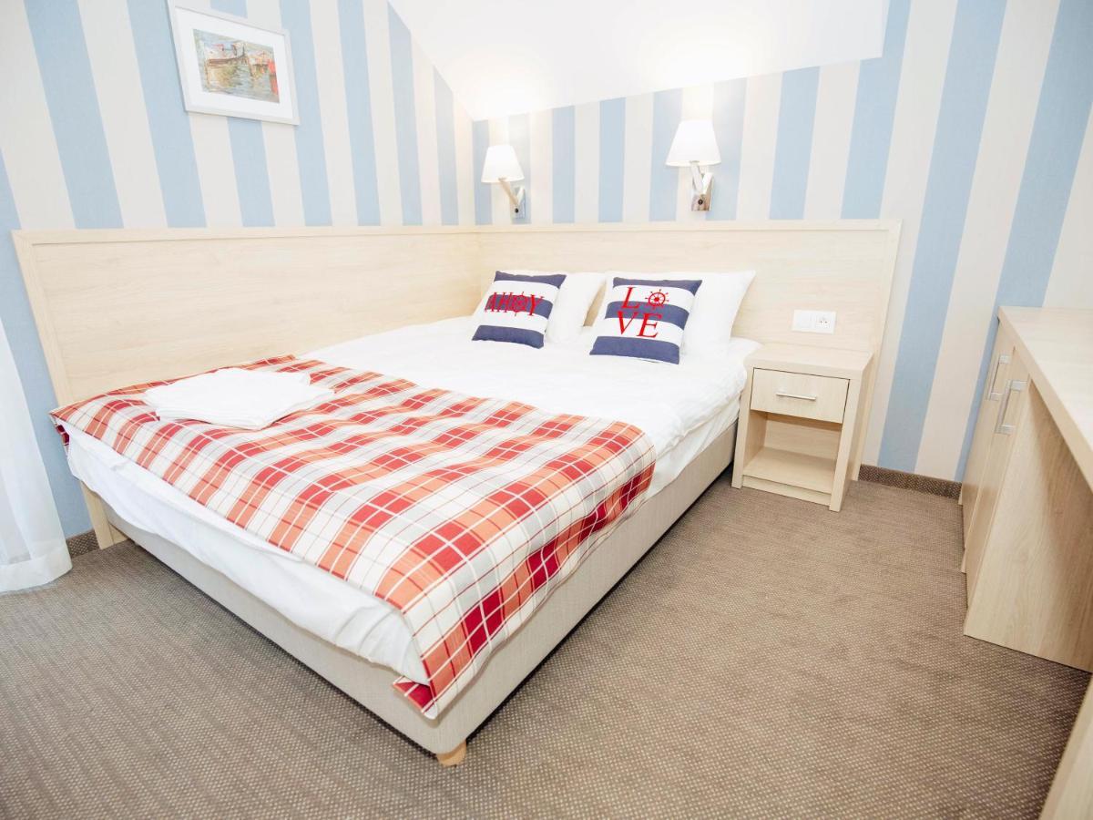 Porto Marina Hotel Krynica Morska Eksteriør billede