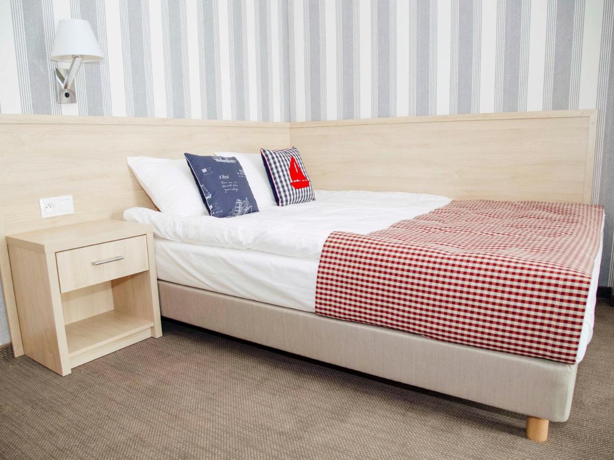 Porto Marina Hotel Krynica Morska Eksteriør billede