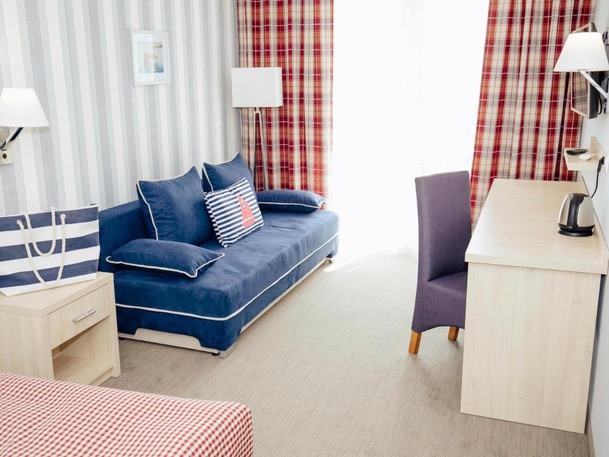 Porto Marina Hotel Krynica Morska Eksteriør billede